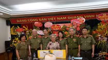 Ban Liên lạc Nha Công an TW chúc mừng Báo CAND nhân ngày 21-6
