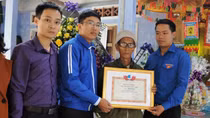 Truy tặng bằng khen "Thanh niên sống đẹp" cho dân quân thiệt mạng sau khi cứu hộ