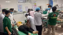 Đứt thang cuốn tầng 8 công trình, 11 công nhân gặp nạn