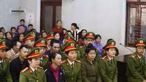 Mẹ nữ sinh ship gà ở Điện Biên kháng cáo kêu oan