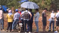Bí ẩn “đội lái” trong những “cơn sóng đất”