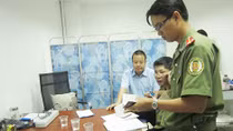Bắt bệnh phòng khám đa khoa tư nhân Trung Quốc