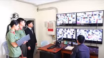 Giữ bình yên trên thành phố du lịch 