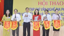 Sứ mệnh nhà thơ với trái tim biển, đảo