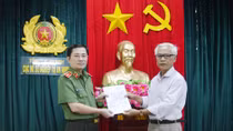 Người nối nhịp cầu giữa quá khứ với hiện tại