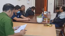Phá trường gà trăm triệu trong vườn cà phê, tạm giữ 36 đối tượng