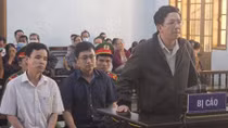  15 năm tù cho Chủ tịch huyện phạm tội “tham ô tài sản”