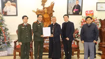 Công an Nghệ An chúc mừng các cơ sở tôn giáo dịp lễ Giáng sinh 2020