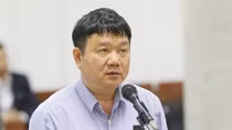 Ông Đinh La Thăng: “Chắc tôi không còn đủ thời gian để thực hiện hết các bản án”