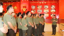 Ghi nhận ở đơn vị 9 năm được nhận Cờ Thi đua của Chính phủ