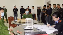 30 đối tượng thuê phòng VIP sử dụng ma tuý