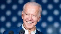 Tổng thống Mỹ Joe Biden ký 2 sắc lệnh cứu trợ kinh tế