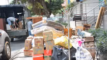 Cư dân Carina Plaza mong sớm được về nhà, ổn định cuộc sống