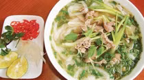 Say lòng phở Hà Thành xưa...