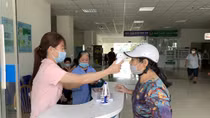 Thêm 1 ca mắc COVID-19 nhập cảnh từ Angola