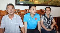 6 tuyển thủ U23 Việt Nam thi đấu giao hữu tại Bình Phước 