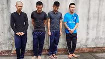 Mẹ thiếu nợ, con bị chủ nợ bắt giữ theo kiểu xã hội đen