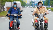 Đừng vì đường vắng mà bất chấp luật lệ
