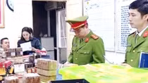 Thu giữ hơn 15.000 điếu xì-gà nghi nhập lậu
