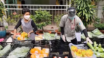 Phát triển hàng trăm điểm bán để người dân dễ mua hàng