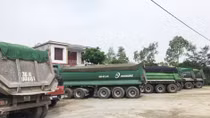 Theo chân tổ công tác đặc biệt xử lý xe quá tải
