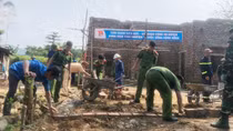 Nhà khăn quàng đỏ - Thắm tình biên giới