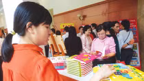 Phát triển mạng lưới hơn 10.000 điểm bán hàng bình ổn thị trường