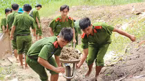 Xây dựng phong cách người cán bộ Tổng cục V bản lĩnh, nhân văn, vì nhân dân phục vụ