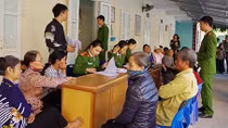 Cấp CCCD miễn phí cho người già, người tàn tật và các đối tượng chính sách