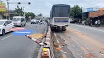 Xe tải va chạm xe ba gác máy chở gạch ống, 1 người tử vong tại chỗ
