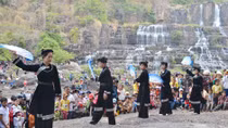 Lận đận số phận slư nam người Tày