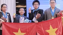 Hai lần liên tục đoạt Huy chương Vàng thi Olympic quốc tế được tặng Huân chương Lao động hạng Nhất