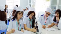 Mở xưởng thực hành, gắn đào tạo với thị trường