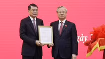 Trao quyết định của Bộ Chính trị phân công Chánh Văn phòng Trung ương Đảng