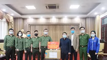 Cục Công nghiệp An ninh ủng hộ huyện Mê Linh chống dịch
