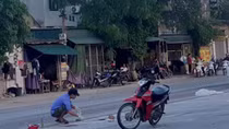 Va chạm với ô tô, cô gái tử vong tại chỗ