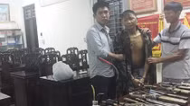 Cảnh sát ma tuý băng rừng săn “sói hoang”