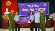 Xây dựng hình ảnh người chiến sỹ Công an mẫu mực, vì nhân dân phục vụ