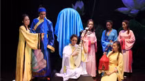 Nhà văn Nguyễn Hiếu: Đầy ắp đam mê cho sân khấu