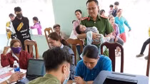 Công an huyện biên giới đạt tiến độ về đích sớm cấp căn cước công dân