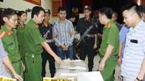Hạ nhiệt điểm nóng ma túy cửa khẩu Cầu Treo