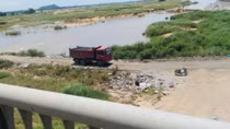 Cho phép doanh nghiệp lập thủ tục khai thác là sai lầm