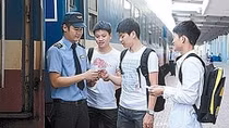 Thí sinh đi thi, nhập học đại học, cao đẳng được giảm giá vé tàu