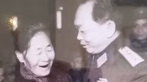  Về nhà mẹ Suốt bên bờ sông xanh