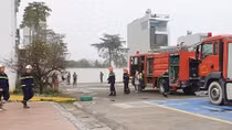 Dọn vệ sinh để xảy ra sự cố chập điện gây cháy trường mầm non