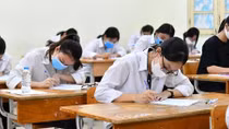  9 thí sinh bị đình chỉ trong ngày thi đầu tiên