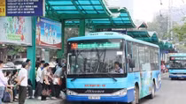 Chủ tịch Hà Nội kiến nghị Chính phủ “gỡ khó” cho xe buýt