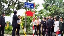Dạo chơi qua “phố Trịnh”