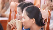 Sa thải lao động nữ đang mang thai, nuôi con nhỏ trái pháp luật