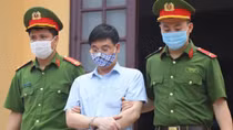 Vừa xin giảm hình phạt, vừa xin khoan dung tha thứ